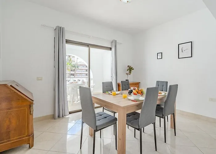 Casa Luis Apartmán *